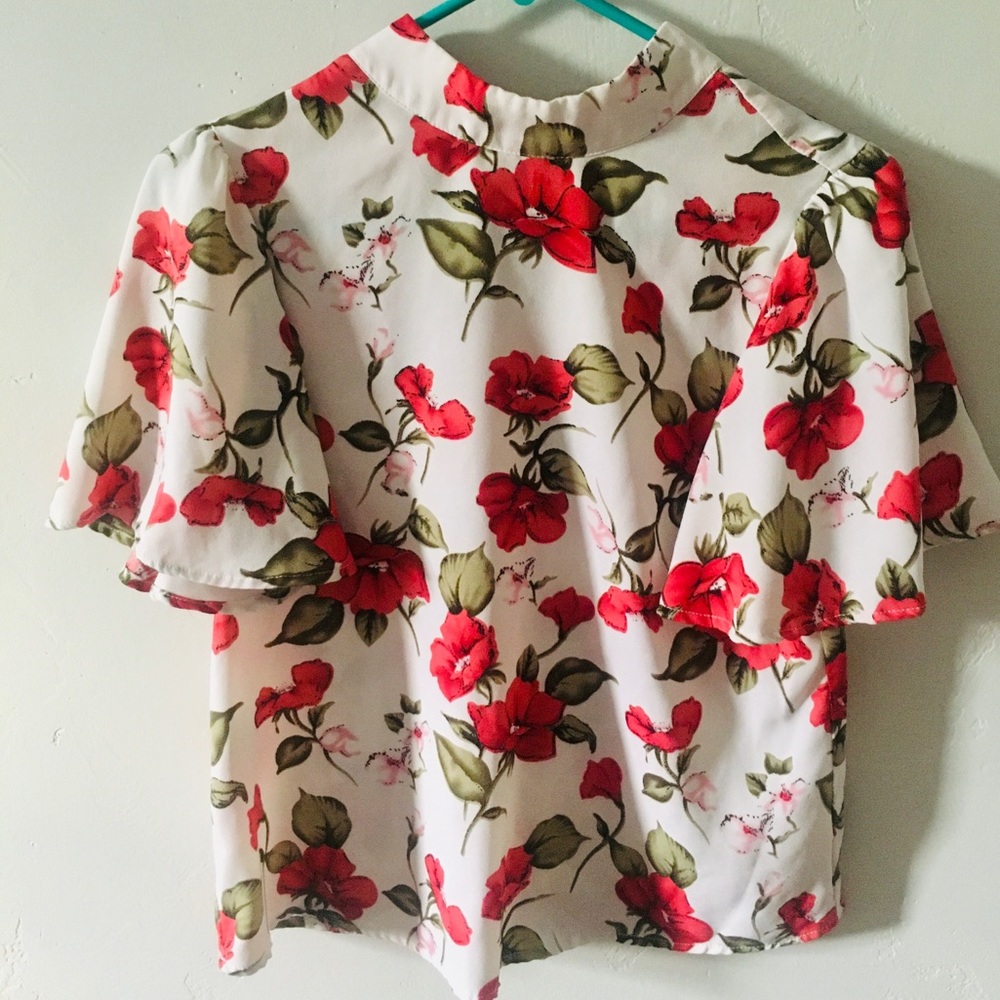 Lightweight white blouse with poppies, XS